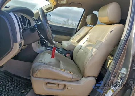 2008 Toyota Tundra Double Cab z USA, uszkodzony, nr VIN 5TFRV541X8X048259